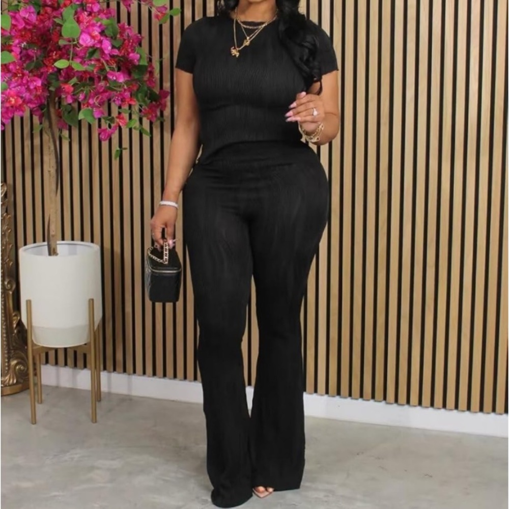 Two piece pant set